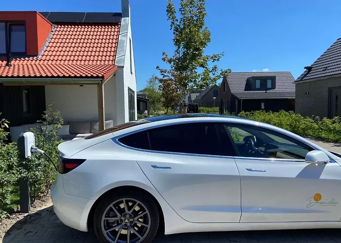 Buiten Aan Zee By Droomvilla בית נופש *