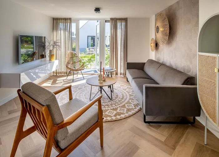 בית נופש Buiten Aan Zee By Droomvilla *